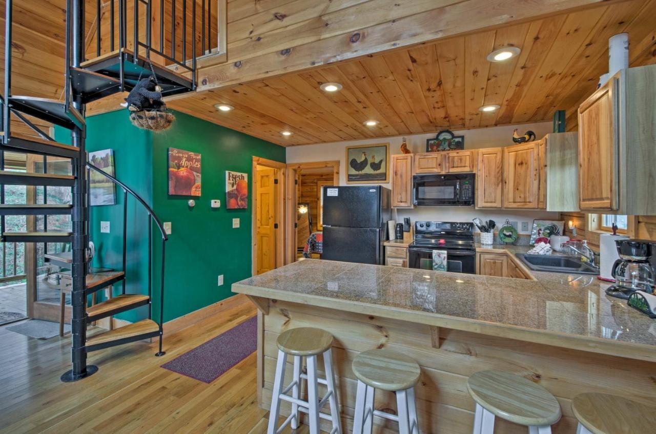 Bryson City Vacation Rental With Hot Tub And Fire Pit! Kültér fotó