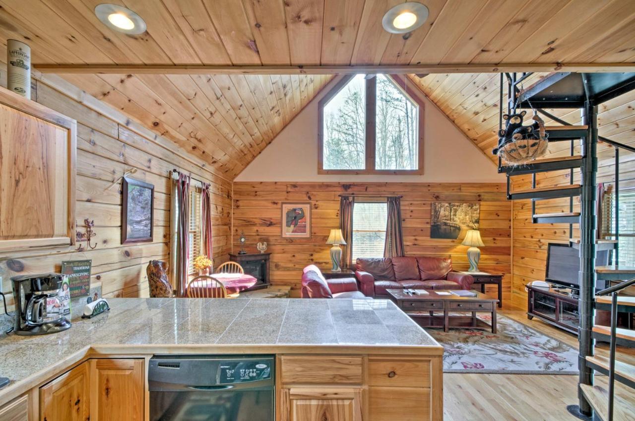 Bryson City Vacation Rental With Hot Tub And Fire Pit! Kültér fotó